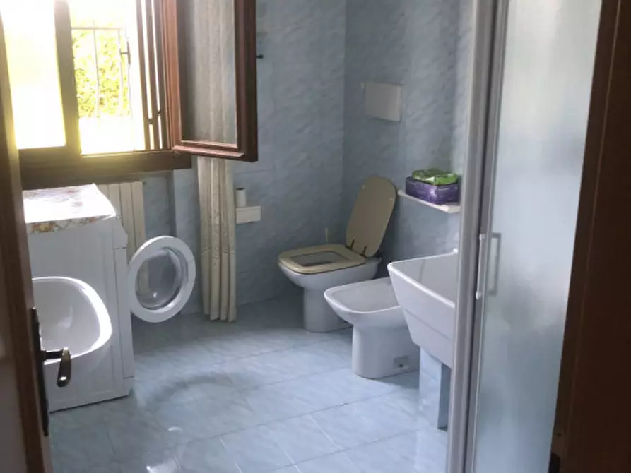 Immagine 38 di Villa in vendita  in via boschi a Montegalda