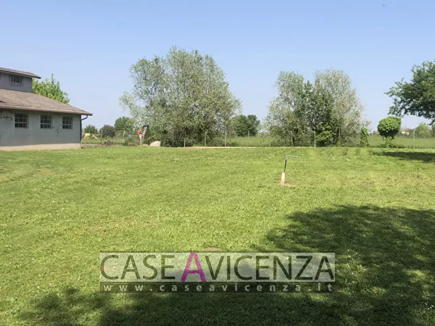 Immagine 46 di Villa in vendita  in via boschi a Montegalda