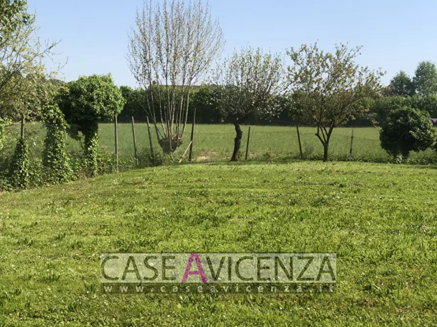 Immagine 55 di Villa in vendita  in via boschi a Montegalda