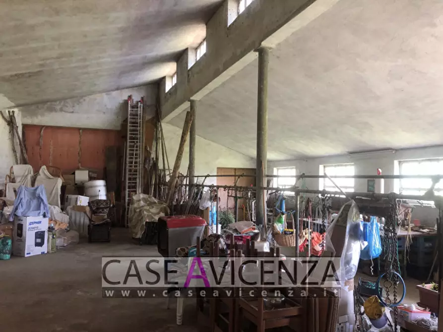 Immagine 64 di Villa in vendita  in via boschi a Montegalda