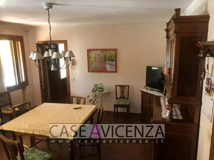 Immagine 63 di Villa in vendita  in via boschi a Montegalda