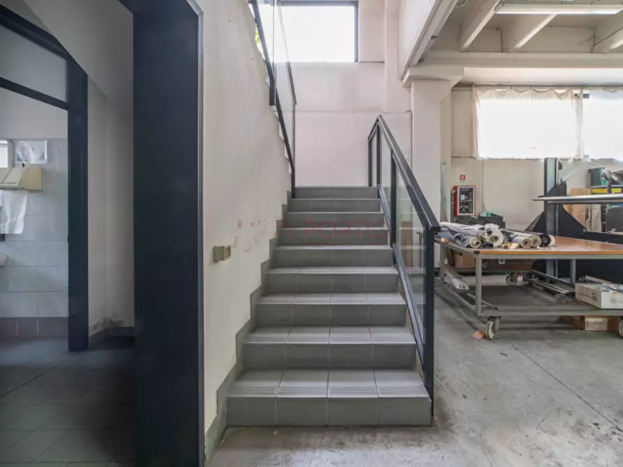 Immagine 25 di Capannone industriale in vendita  in Via Keplero a Piove Di Sacco