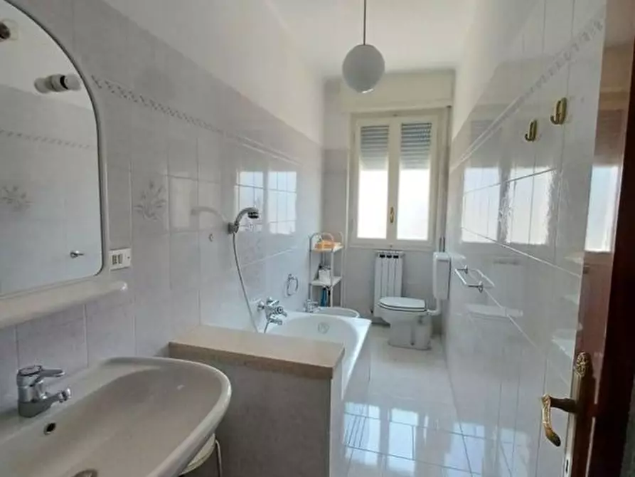 Immagine 13 di Appartamento in vendita  in Via Margotti a San Remo