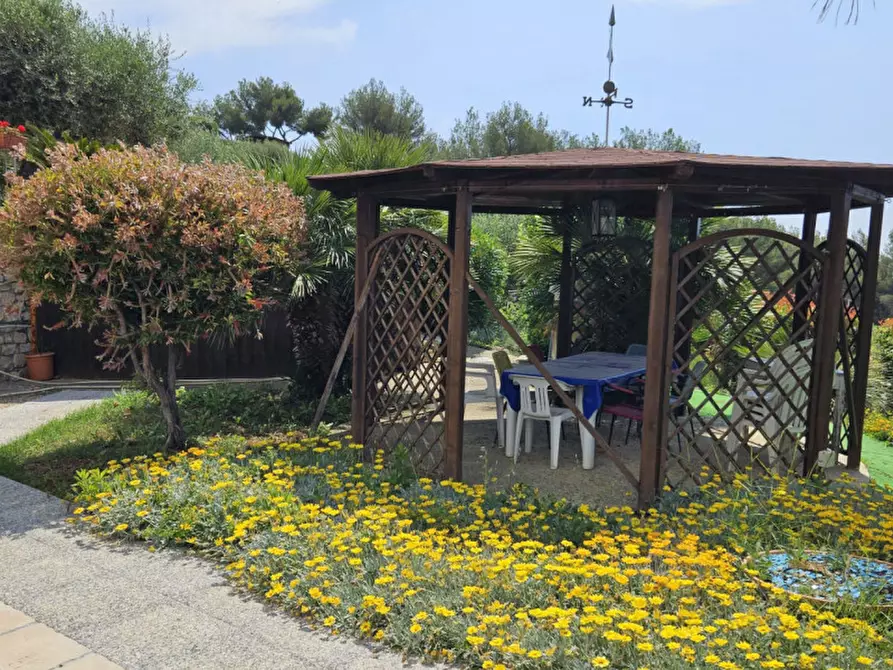Immagine 32 di Villa in vendita  in San Pietro a San Remo