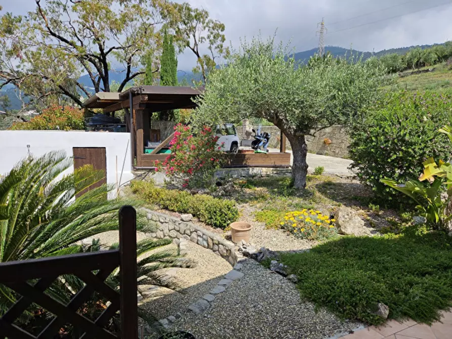 Immagine 33 di Villa in vendita  in San Pietro a San Remo
