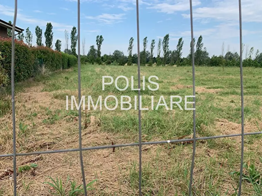 Immagine 5 di Terreno in vendita  in VIA CRISTINA TRIVULZIO DI BELGIOIOSO a Mirandola