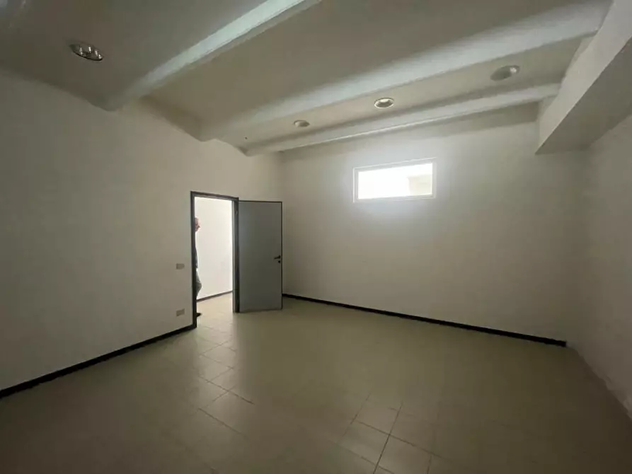 Immagine 3 di Ufficio in vendita  in Via Madrid a Sassuolo