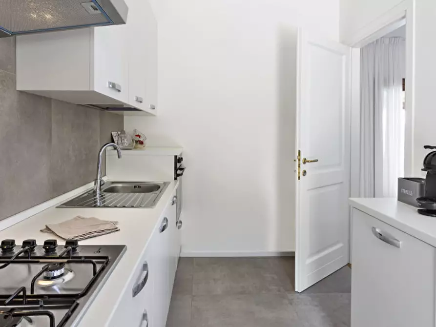 Immagine 10 di Villa in vendita  a Olbia