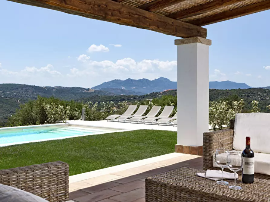 Immagine 24 di Villa in vendita  a Olbia