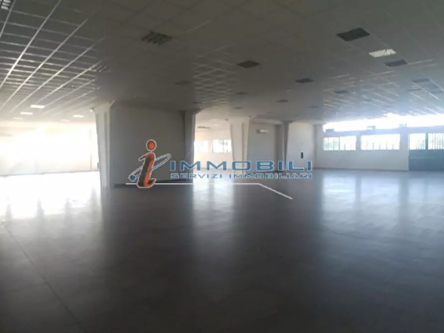 Immagine 15 di Capannone industriale in affitto  in VIA RESTELLI a Gorgonzola