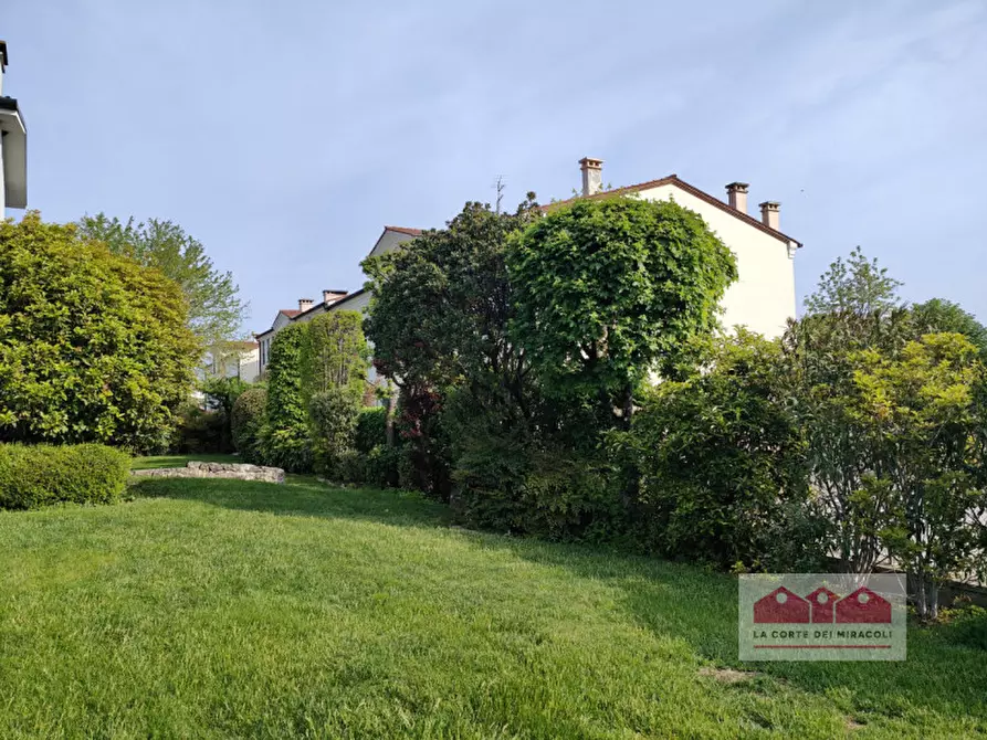 Immagine 14 di Villetta a schiera in affitto  in Via delle Grotte a Longare