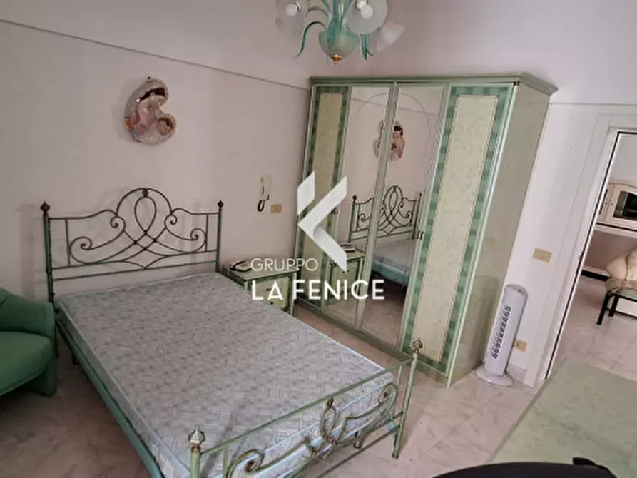 Immagine 41 di Appartamento in vendita  in largo soccorso a Locorotondo