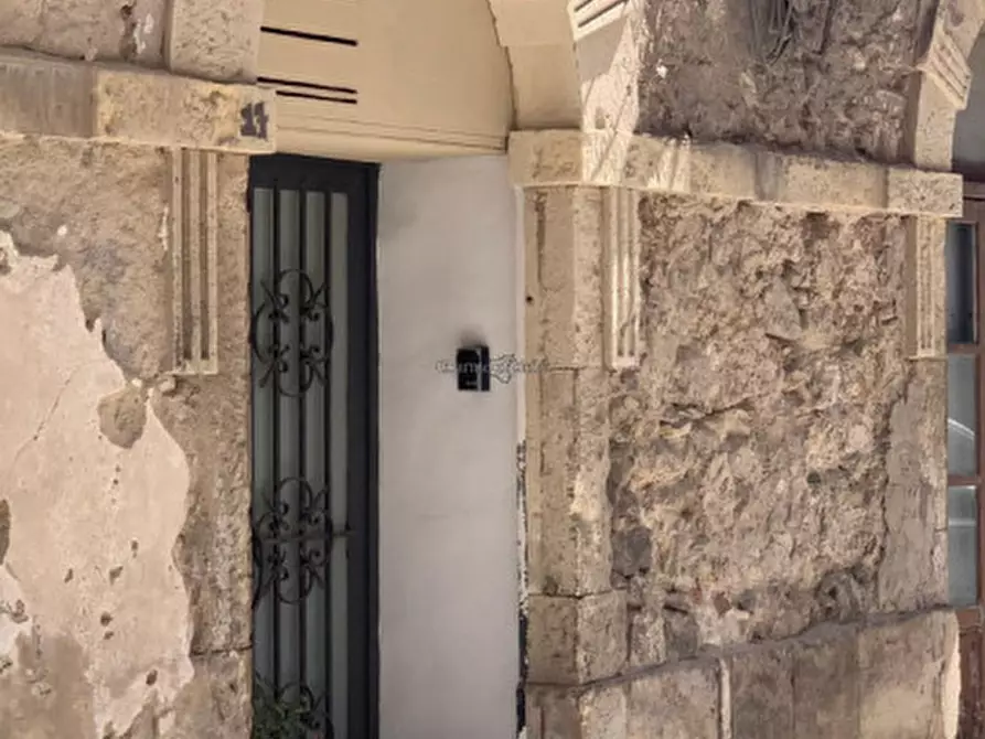 Immagine 4 di Casa indipendente in vendita  in Via Larga, siracusa a Siracusa