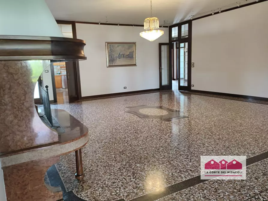 Immagine 11 di Casa bifamiliare in affitto  in Via Carso a Torri Di Quartesolo