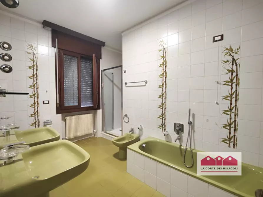 Immagine 24 di Casa bifamiliare in affitto  in Via Carso a Torri Di Quartesolo