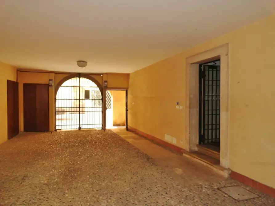 Immagine 3 di Ufficio in affitto  in contrà san pietro a Vicenza
