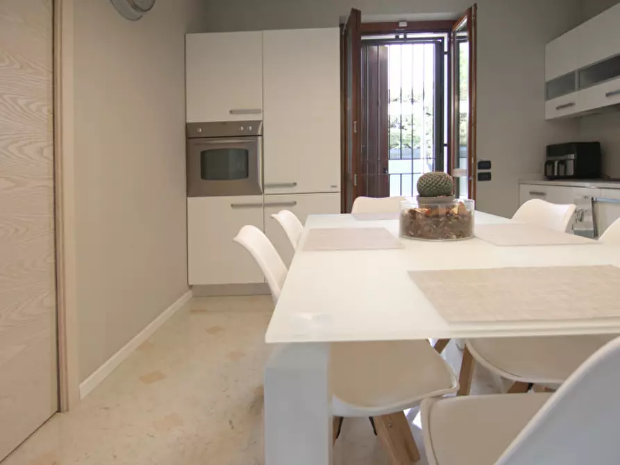 Immagine 5 di Villa in affitto  in Via Postale Vecchia a Pescantina