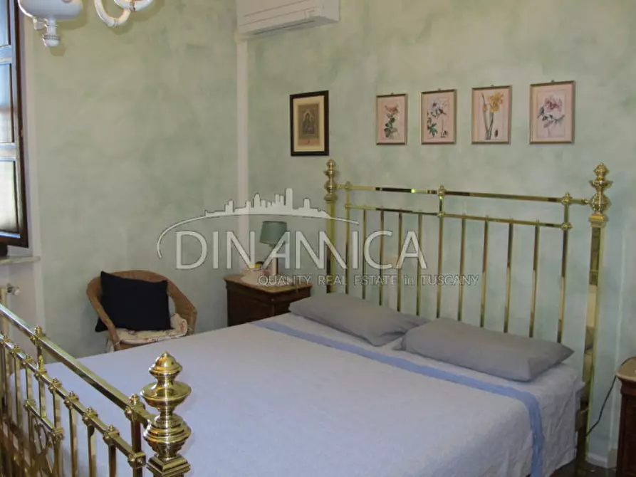 Immagine 20 di Villa in vendita  a Fauglia