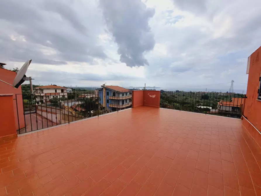 Immagine 2 di Appartamento in vendita  in VIA CAPITANO AMENDOLIA a Pace Del Mela