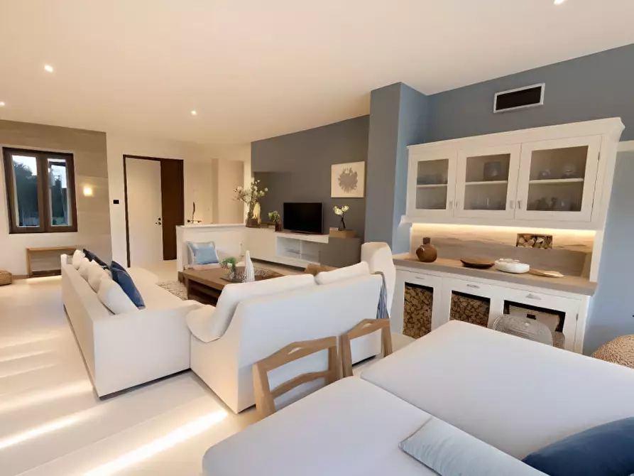 Immagine 6 di Casa trifamiliare in vendita  in VIA SANTA MARIA DEL PALU' a Fontanelle