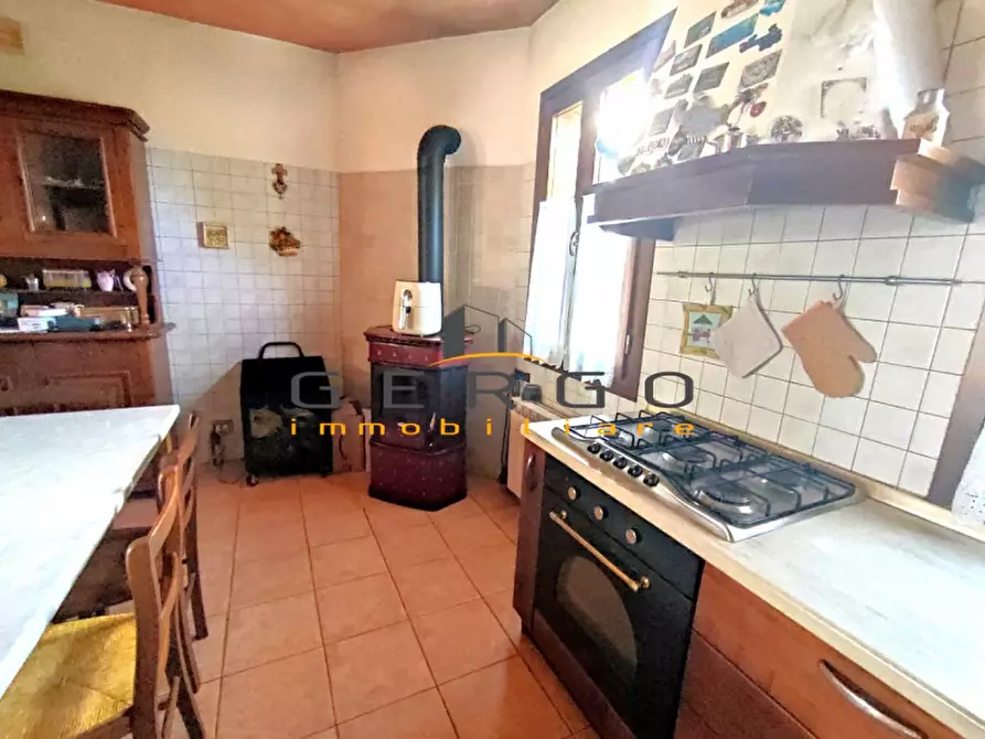 Immagine 21 di Casa trifamiliare in vendita  in VIA SANTA MARIA DEL PALU' a Fontanelle