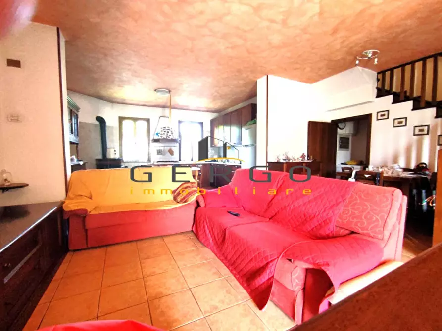 Immagine 27 di Casa trifamiliare in vendita  in VIA SANTA MARIA DEL PALU' a Fontanelle