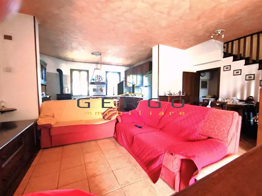 Immagine 31 di Casa trifamiliare in vendita  in VIA SANTA MARIA DEL PALU' a Fontanelle