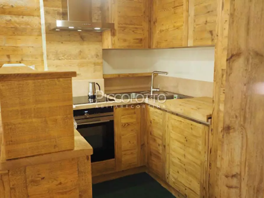 Immagine 10 di Appartamento in affitto  in Chiave a Cortina D'ampezzo