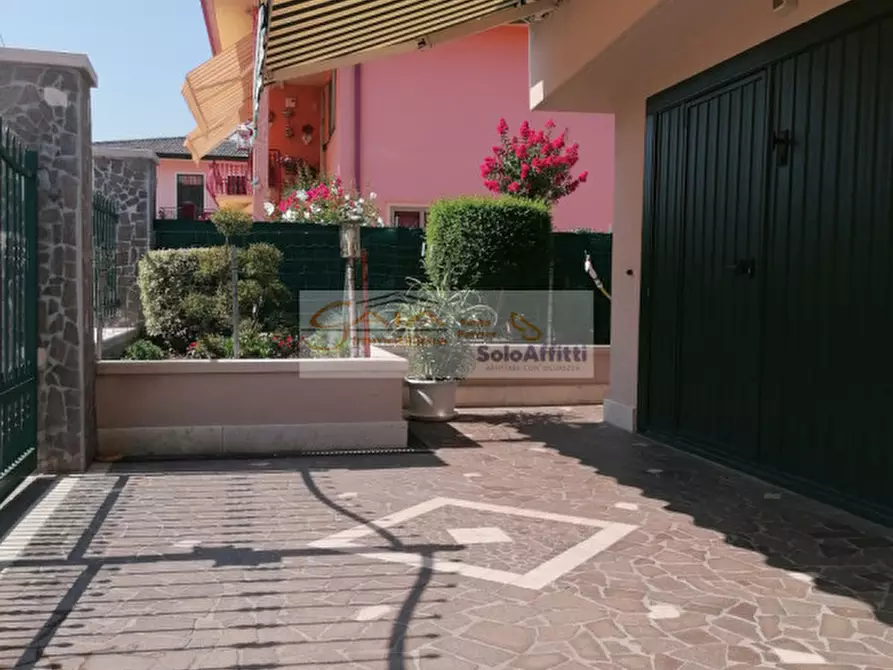 Immagine 1 di Casa indipendente in vendita  a Camponogara