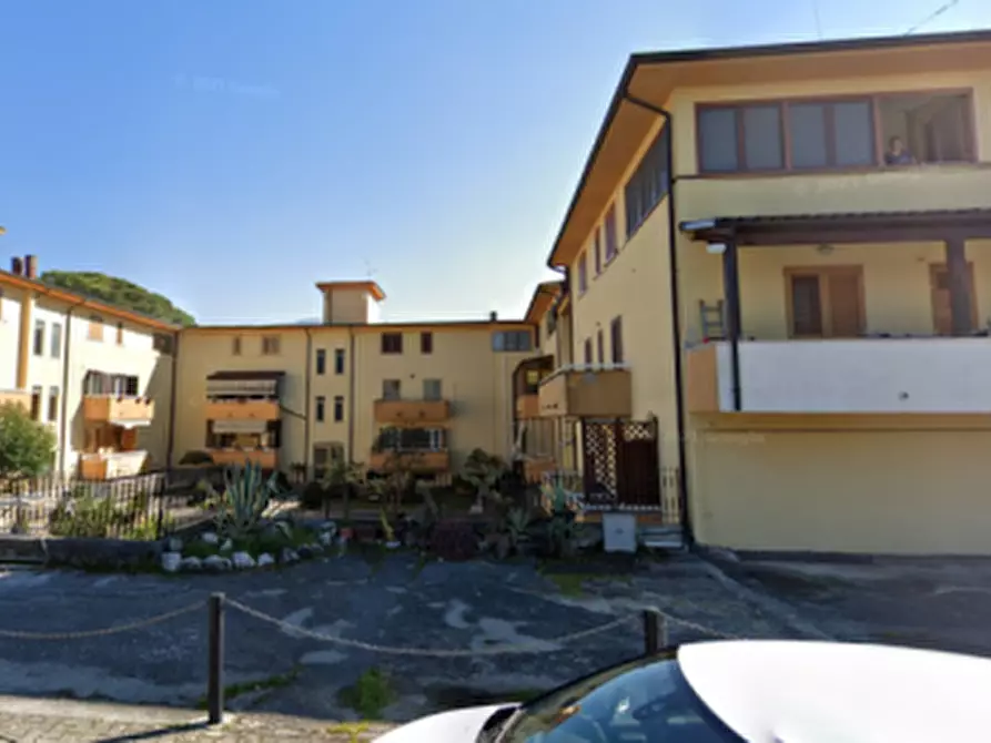 Immagine 5 di Negozio in vendita  in Localita' S. Eusanio a Monteroduni