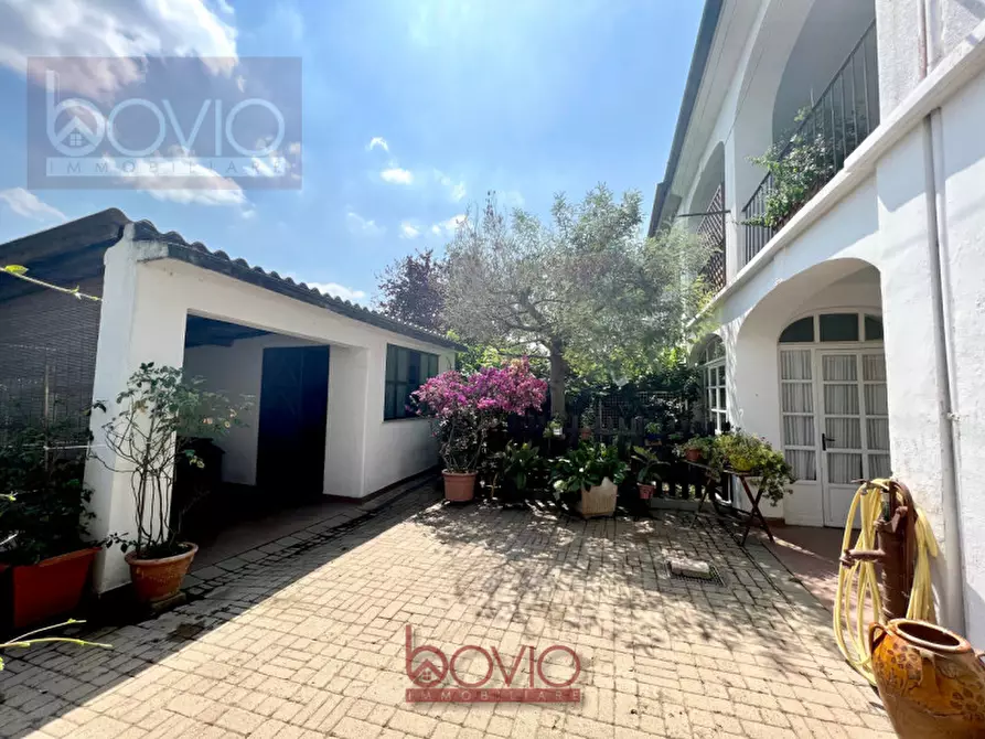 Immagine 4 di Casa bifamiliare in vendita  in STRADA DELLA TRINITA' N°40 a Gassino Torinese