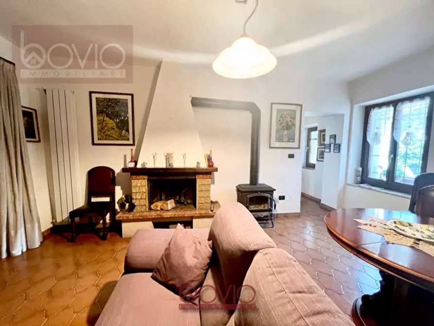 Immagine 11 di Casa bifamiliare in vendita  in STRADA DELLA TRINITA' N°40 a Gassino Torinese