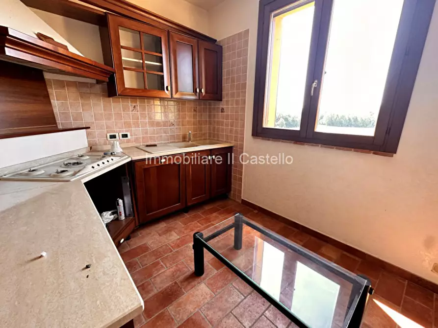 Immagine 25 di Casa indipendente in vendita  a Castiglione Del Lago