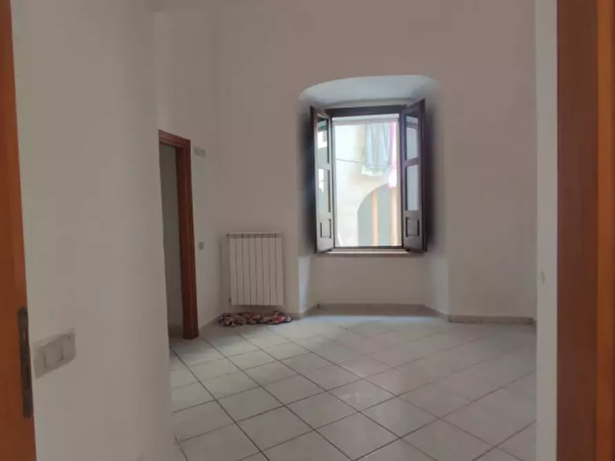 Immagine 10 di Appartamento in vendita  in Via Castello a Eboli