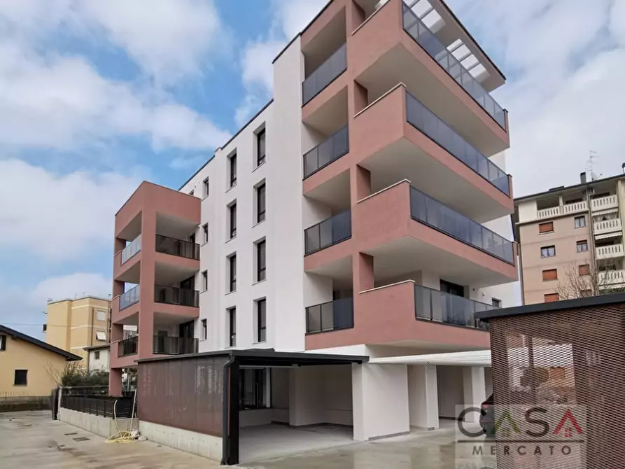 Immagine 21 di Appartamento in vendita  in Via Princivalle Mantica a Pordenone