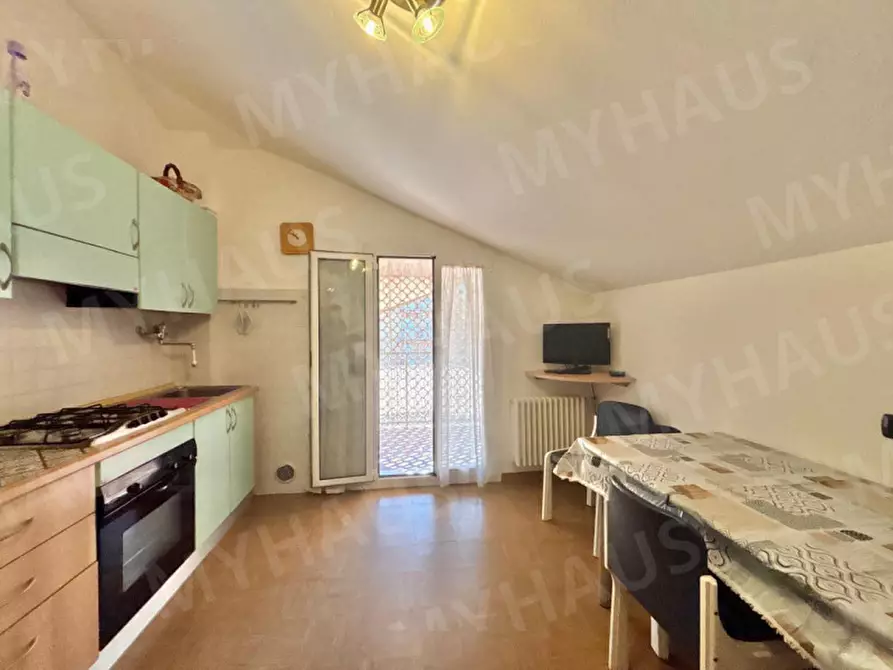 Immagine 5 di Appartamento in vendita  in Viale Atene, 10 a Cesenatico