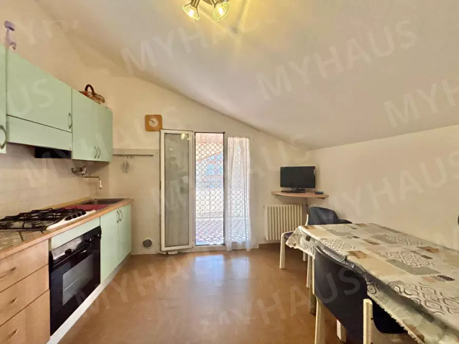 Immagine 6 di Appartamento in vendita  in Viale Atene, 10 a Cesenatico