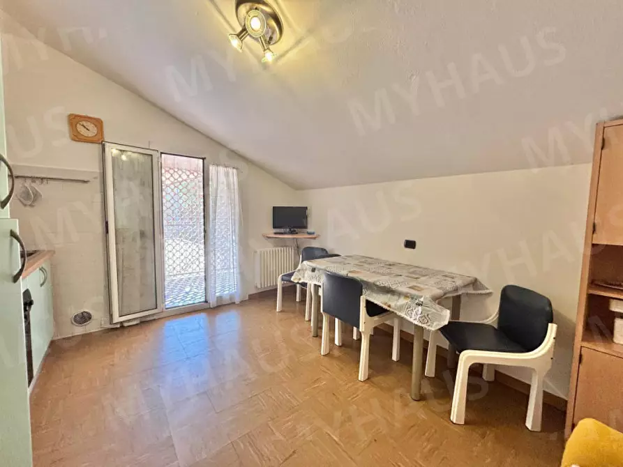 Immagine 7 di Appartamento in vendita  in Viale Atene, 10 a Cesenatico