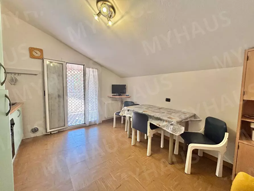 Immagine 9 di Appartamento in vendita  in Viale Atene, 10 a Cesenatico