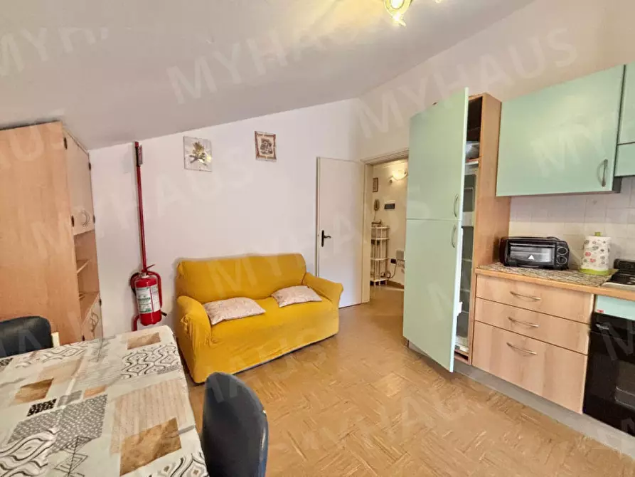 Immagine 16 di Appartamento in vendita  in Viale Atene, 10 a Cesenatico