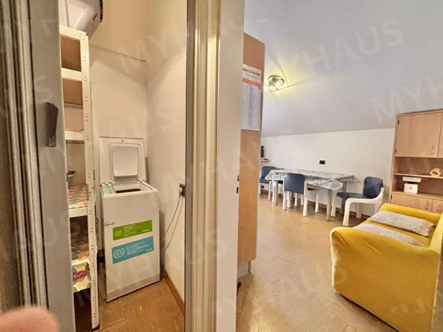 Immagine 31 di Appartamento in vendita  in Viale Atene, 10 a Cesenatico