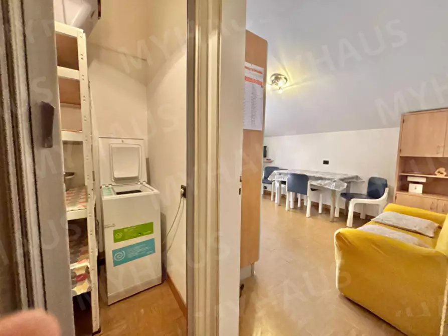 Immagine 32 di Appartamento in vendita  in Viale Atene, 10 a Cesenatico