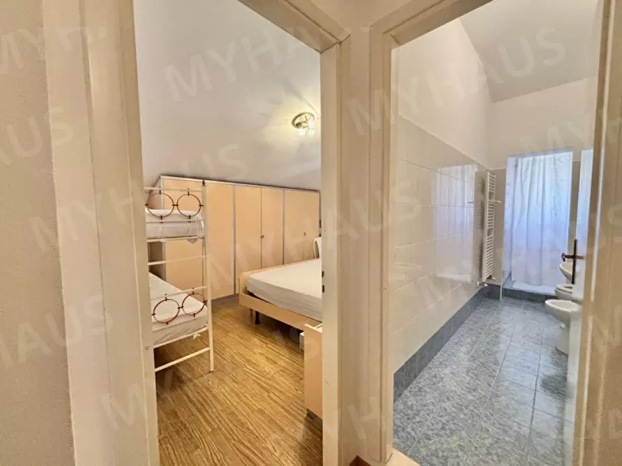 Immagine 34 di Appartamento in vendita  in Viale Atene, 10 a Cesenatico