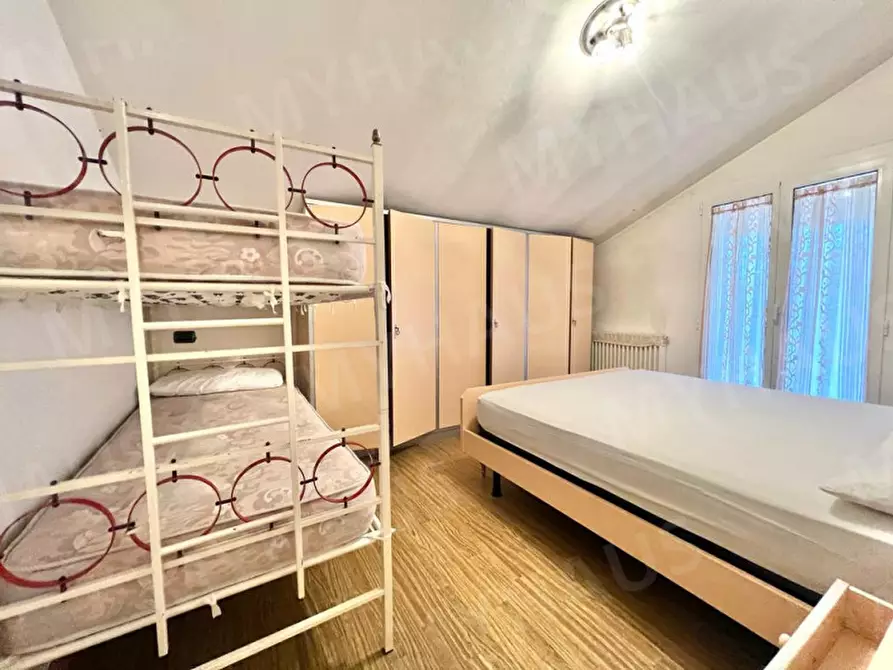 Immagine 38 di Appartamento in vendita  in Viale Atene, 10 a Cesenatico