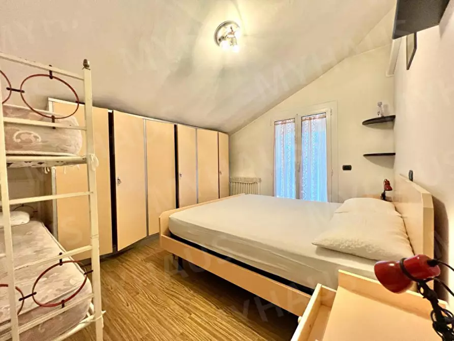 Immagine 39 di Appartamento in vendita  in Viale Atene, 10 a Cesenatico