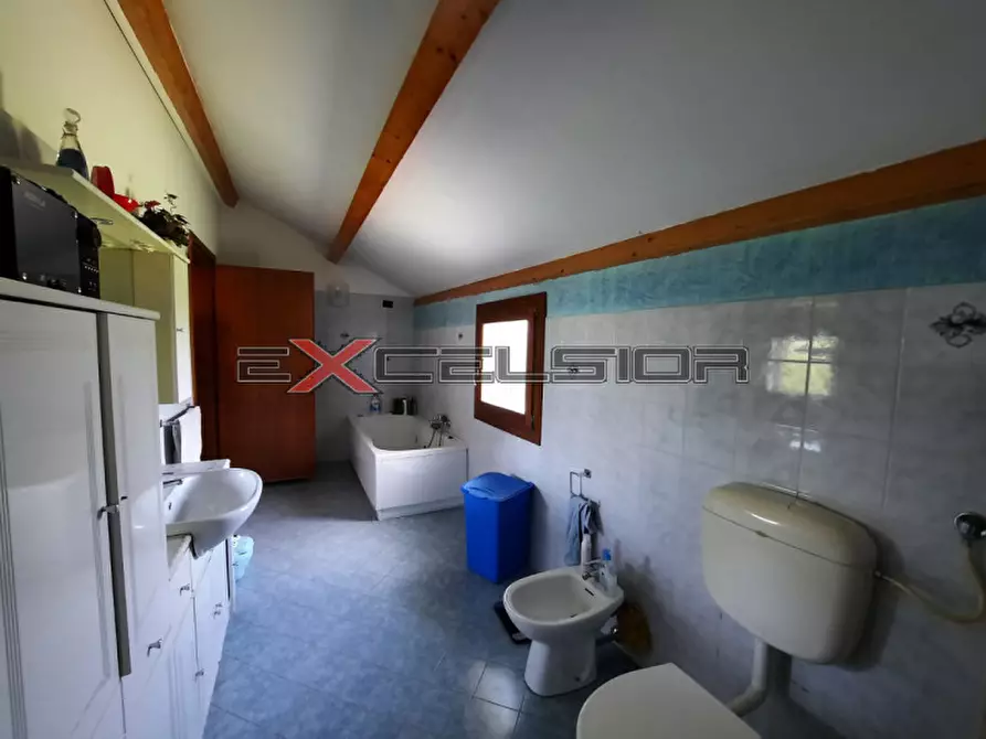 Immagine 11 di Casa bifamiliare in vendita  in Via G. Matteotti n.20 bis - Cavarzere (VE) a Cavarzere