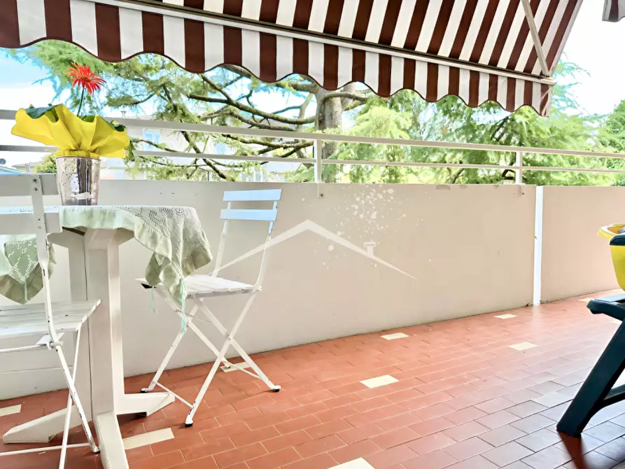 Immagine 11 di Appartamento in vendita  a Selvazzano Dentro