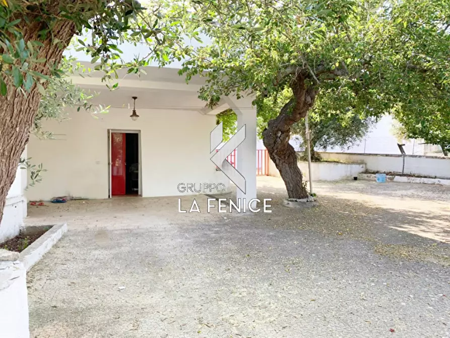 Immagine 1 di Rustico / casale in vendita  in contrada Contini a Locorotondo