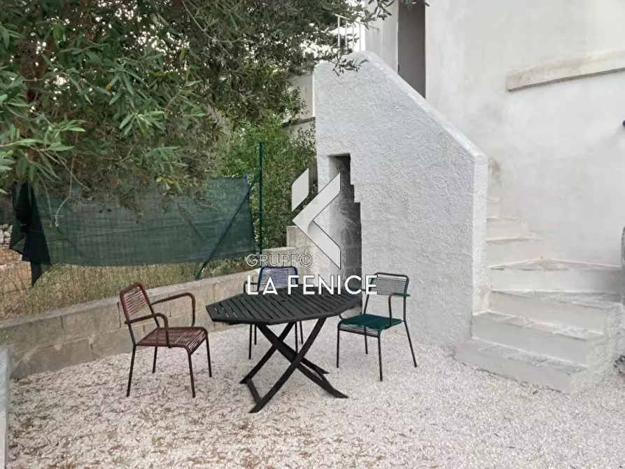 Immagine 37 di Rustico / casale in vendita  in contrada Contini a Locorotondo