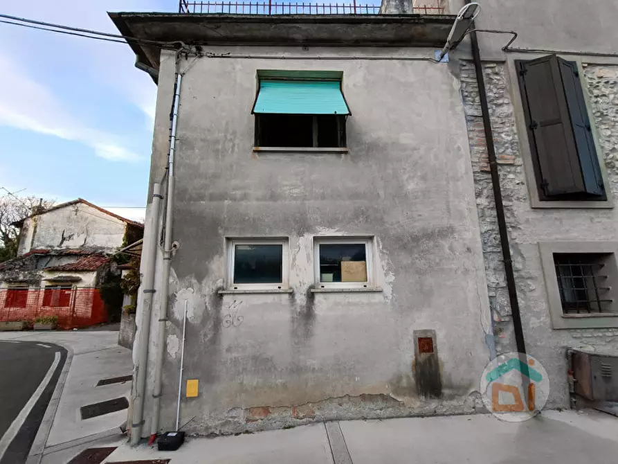 Immagine 4 di Laboratorio in vendita  in Via Del Treno 3 a San Canzian D'isonzo